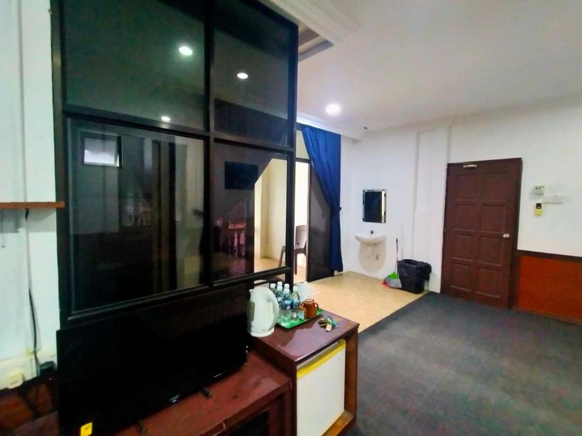 באייאן לפאס Capital O 91118 Chalet Seri Idaman מראה חיצוני תמונה