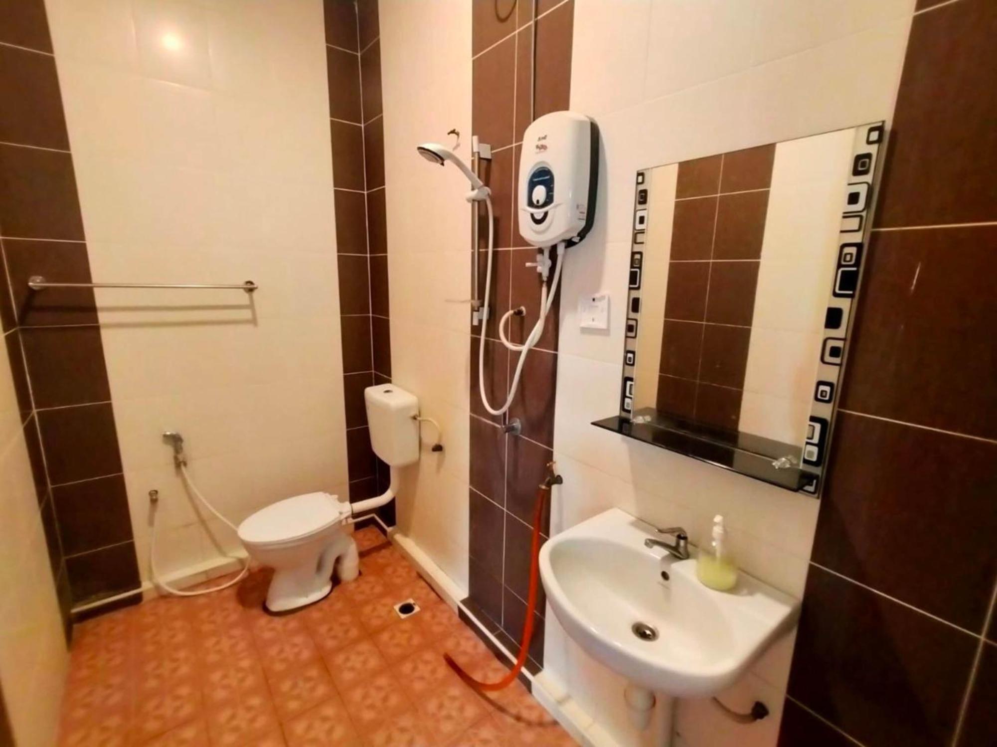 באייאן לפאס Capital O 91118 Chalet Seri Idaman מראה חיצוני תמונה